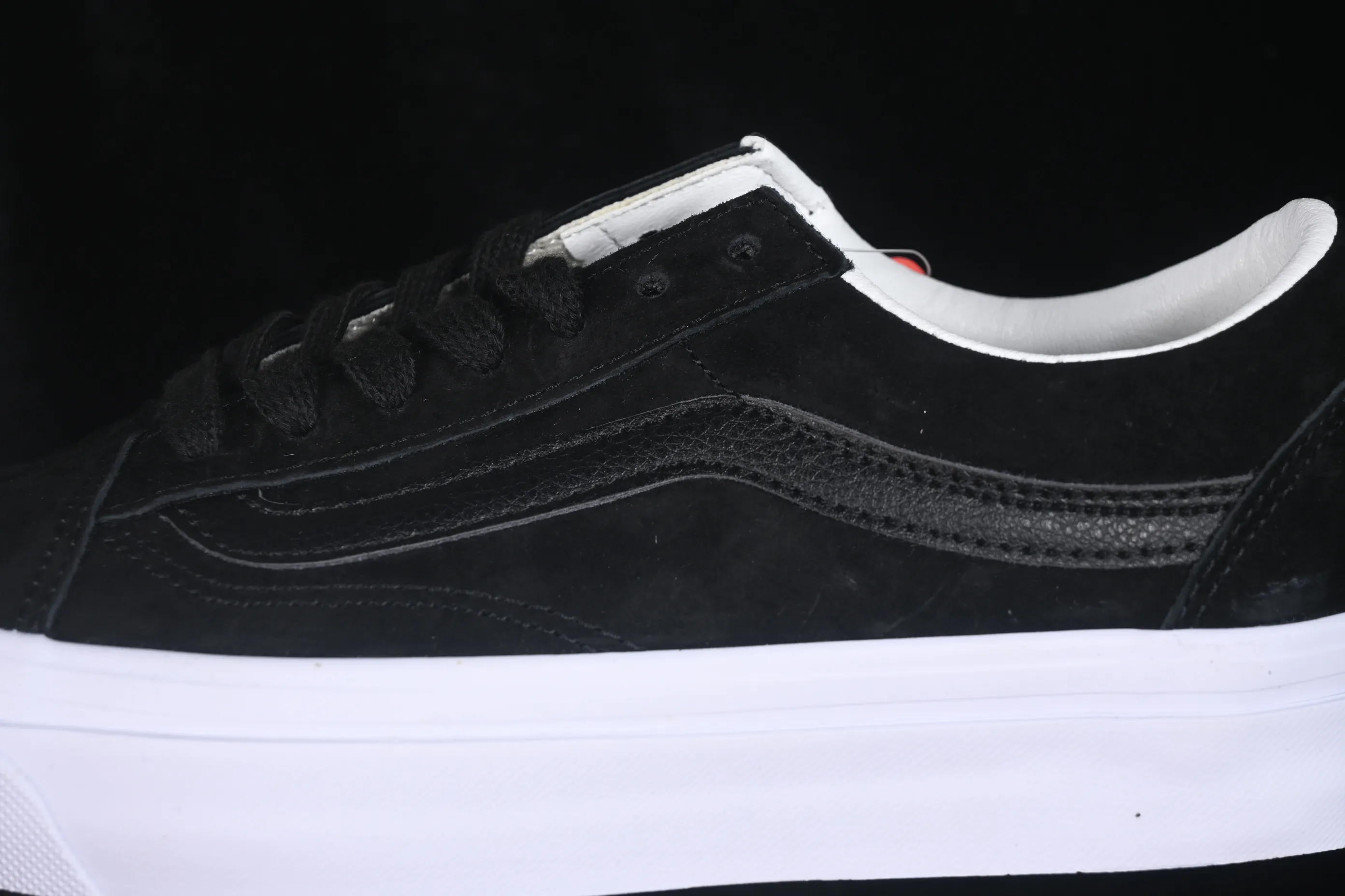 All categories Vans Vans series Vans Low Vans low top Vans Old Skool 36 Vans high-end branch low-end casual skateboard shoes VN000D9DCJJ